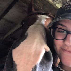 Meet your Posher, Stephanie